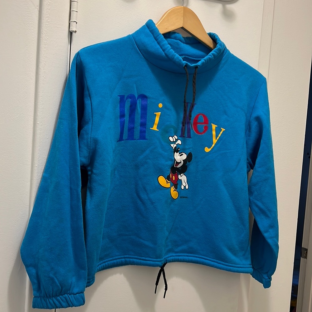 🍋3 for $40🍋 Vintage Disney Mickey Mouse Crop Top